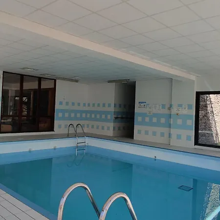 Apartment 3 Pieces Pour 6 Pers. Avec Balcon Et Acces Piscine - Le Hameau Du Puy, - Fr-1-504-481